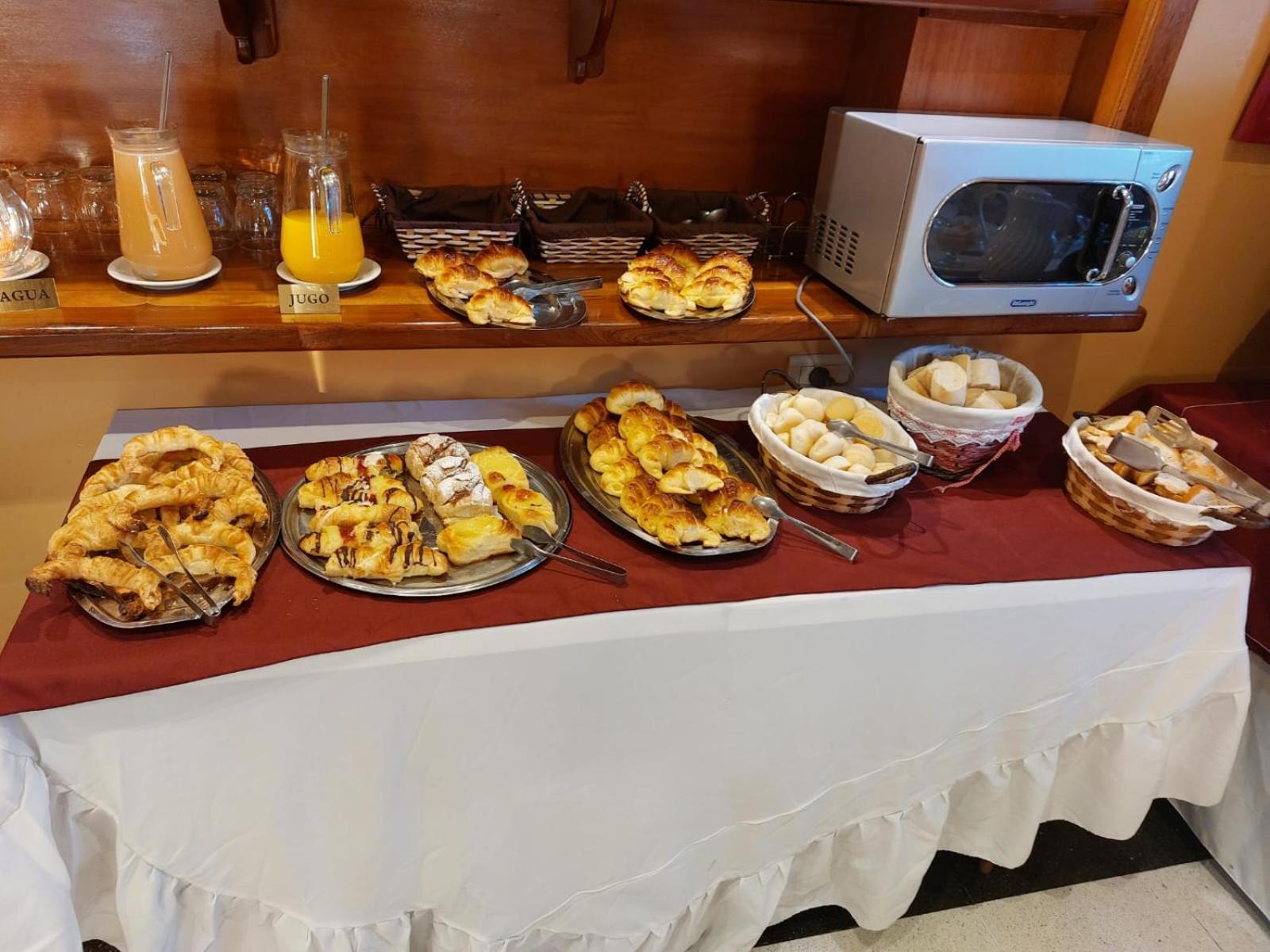 Hotel Francia 坦迪尔 外观 照片